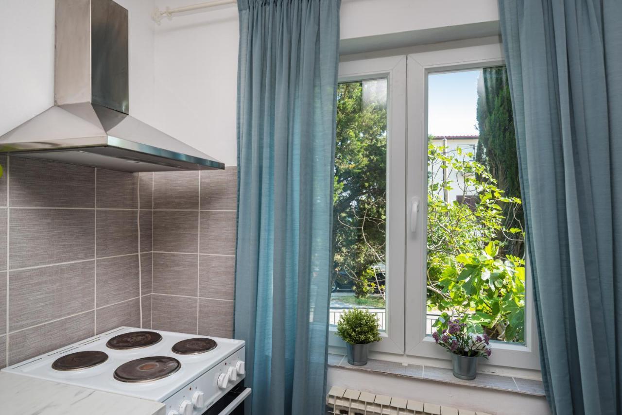Vacation House Anna Karlobag Ngoại thất bức ảnh