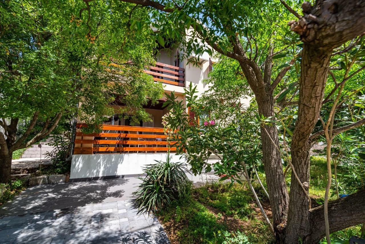Vacation House Anna Karlobag Ngoại thất bức ảnh