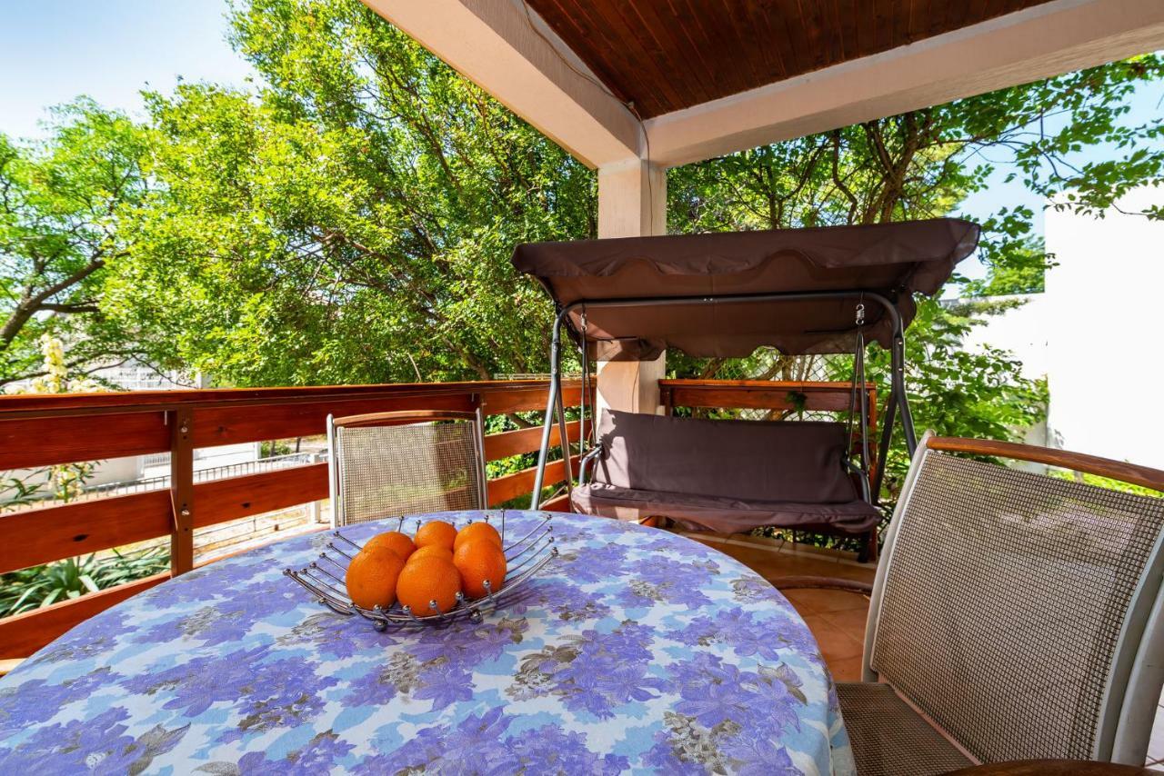Vacation House Anna Karlobag Ngoại thất bức ảnh