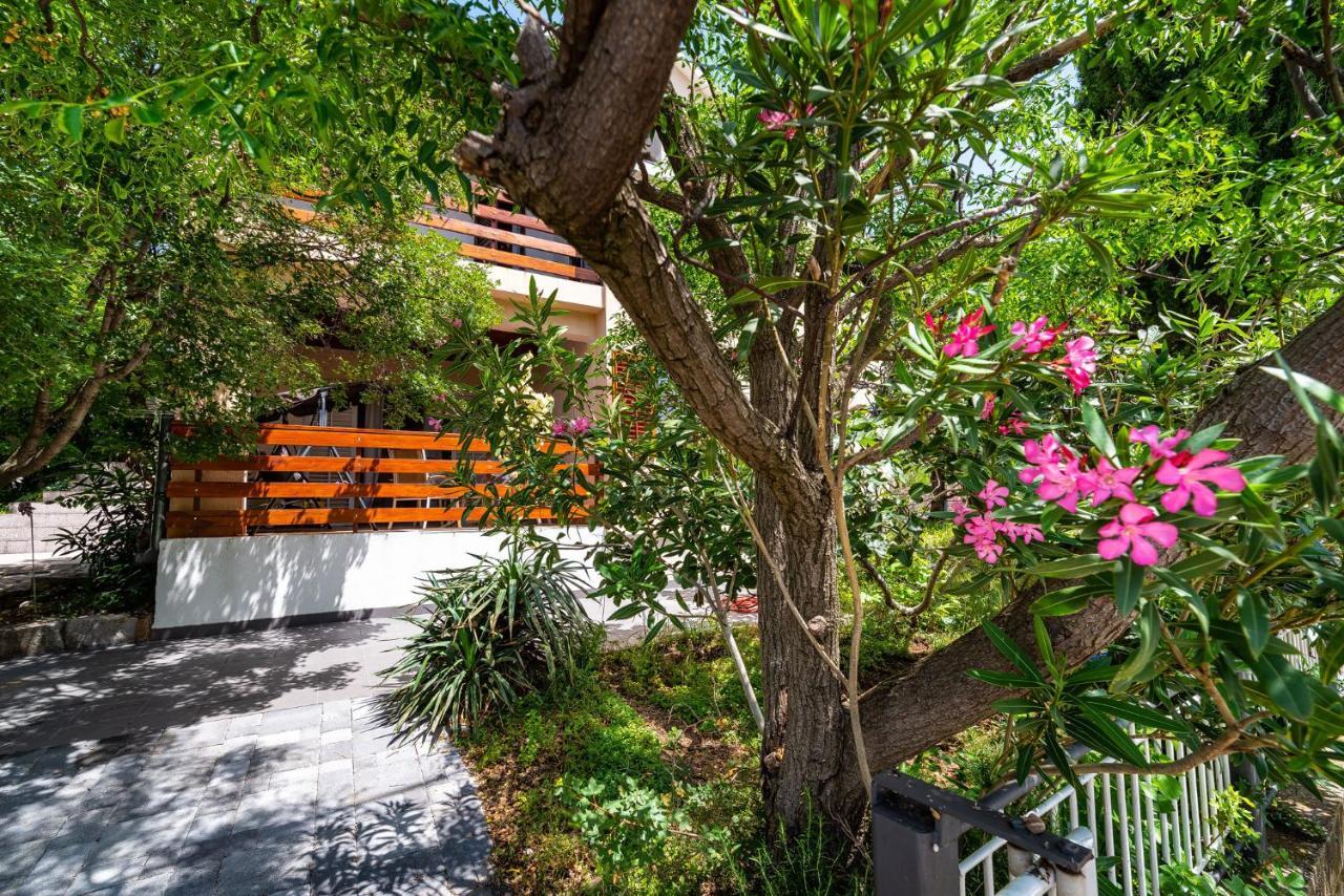 Vacation House Anna Karlobag Ngoại thất bức ảnh